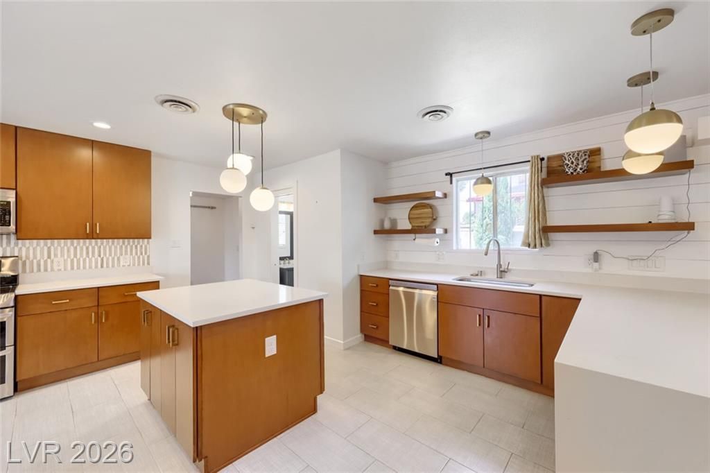 1620 S 15th Street, Las Vegas, NV 89104