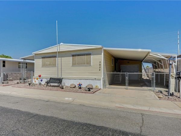 3652 Katmai Drive , Las Vegas, NV 89122