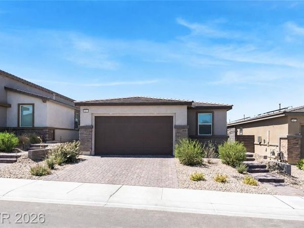 9458 Noble Fir Ridge Avenue, Las Vegas, NV 89143