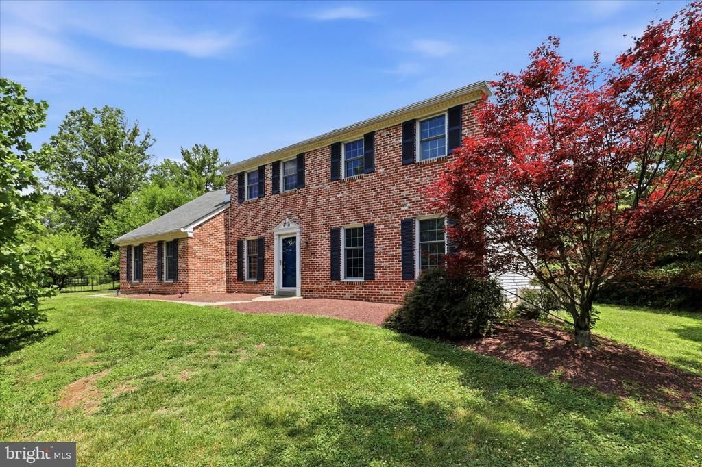 211 STEFAN PLACE, NORTH WALES, PA 19454