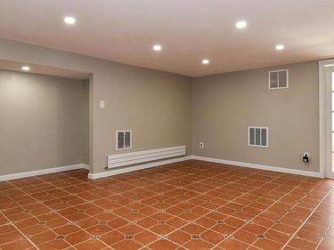 207 PENNSYLVANIA AVENUE, FALLS CHURCH, VA 22046