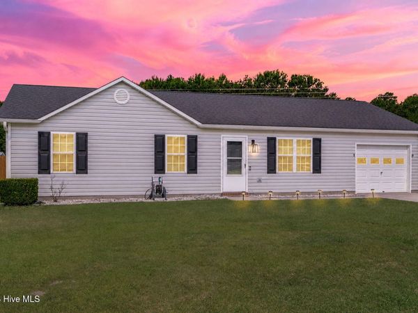 203 Daplin Place , Jacksonville, NC 28540