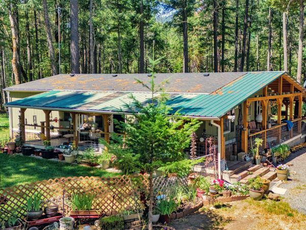 127 Wildpark Lane, Selma, OR 97538