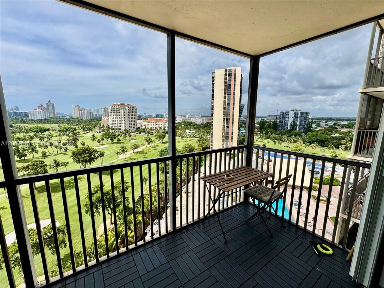 20379 W Country Club Dr , Unit 1537, Aventura, FL 33180 Photo