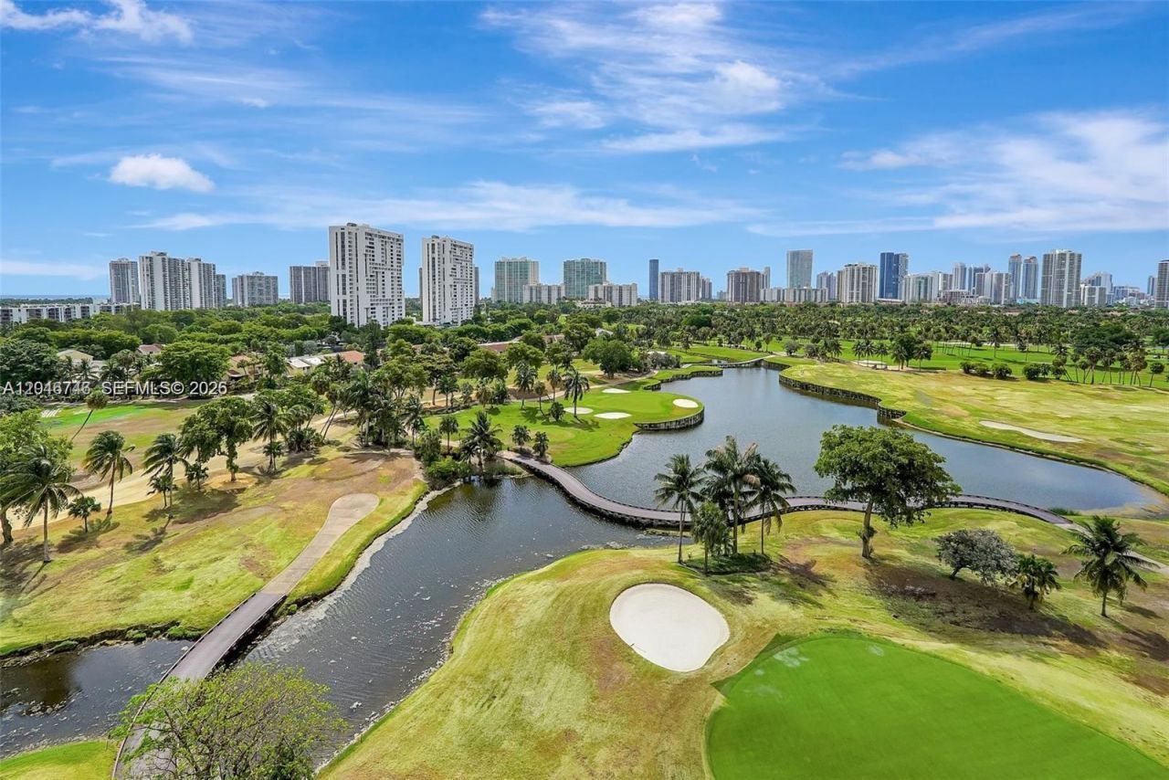 20379 W Country Club Dr , Unit 1537, Aventura, FL 33180 Photo