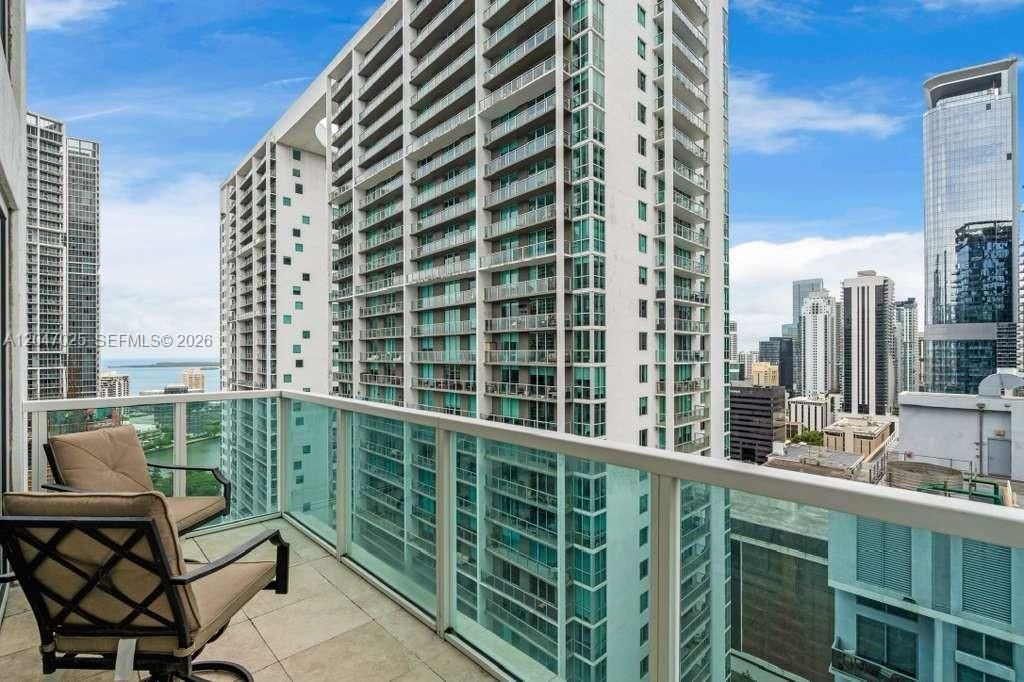 41 SE 5th St , Unit 1702, Miami, FL 33131 Photo