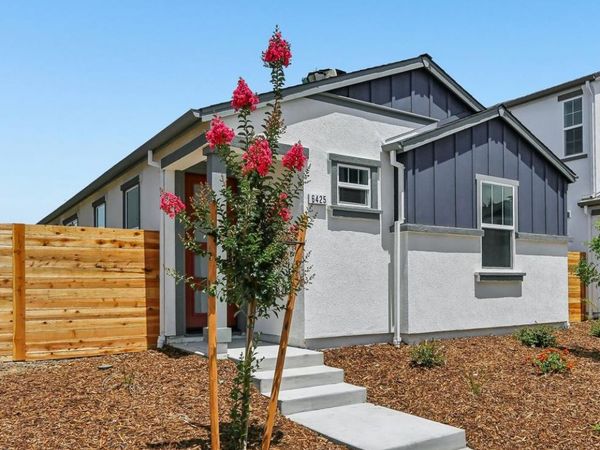 6425 Ventris Walk, Sacramento, CA 95823