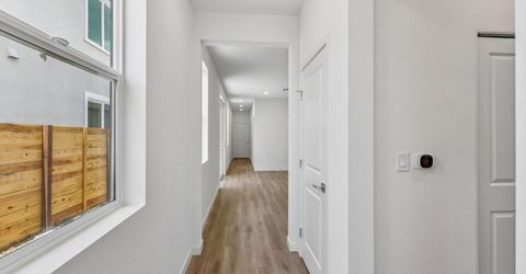 6425 Ventris Walk, Sacramento, CA 95823 Photo