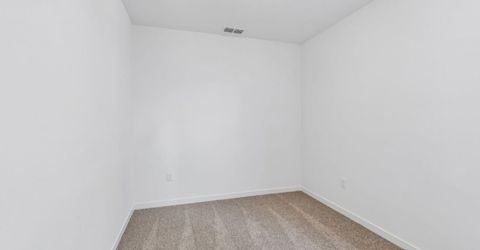 6425 Ventris Walk, Sacramento, CA 95823 Photo