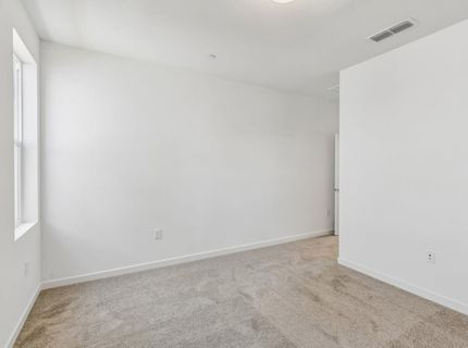 6425 Ventris Walk, Sacramento, CA 95823 Photo