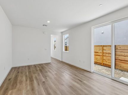 6425 Ventris Walk, Sacramento, CA 95823 Photo