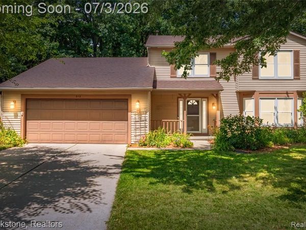 312 Burr Oak Drive, Ann Arbor, MI 48103