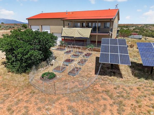 1251 S EASTLAND RD, Monticello, UT 84535