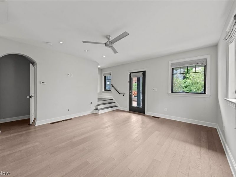 2144 W 6th Street, Cleveland, OH 44113 Photo 9