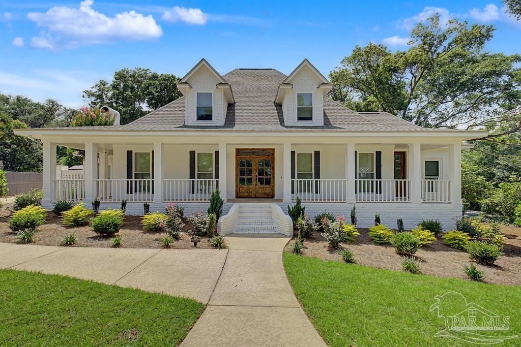 8645 Rosemont Dr, Pensacola, FL 32514 Main Photo