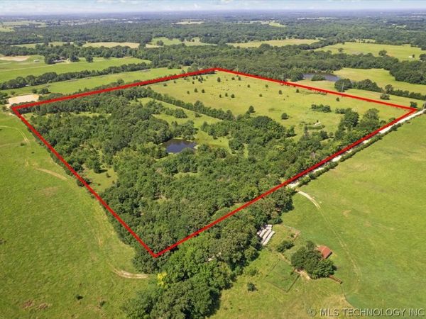 E Woodcraft Road , Bennington, OK 74723