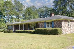 451 Dudley Rd photo 4