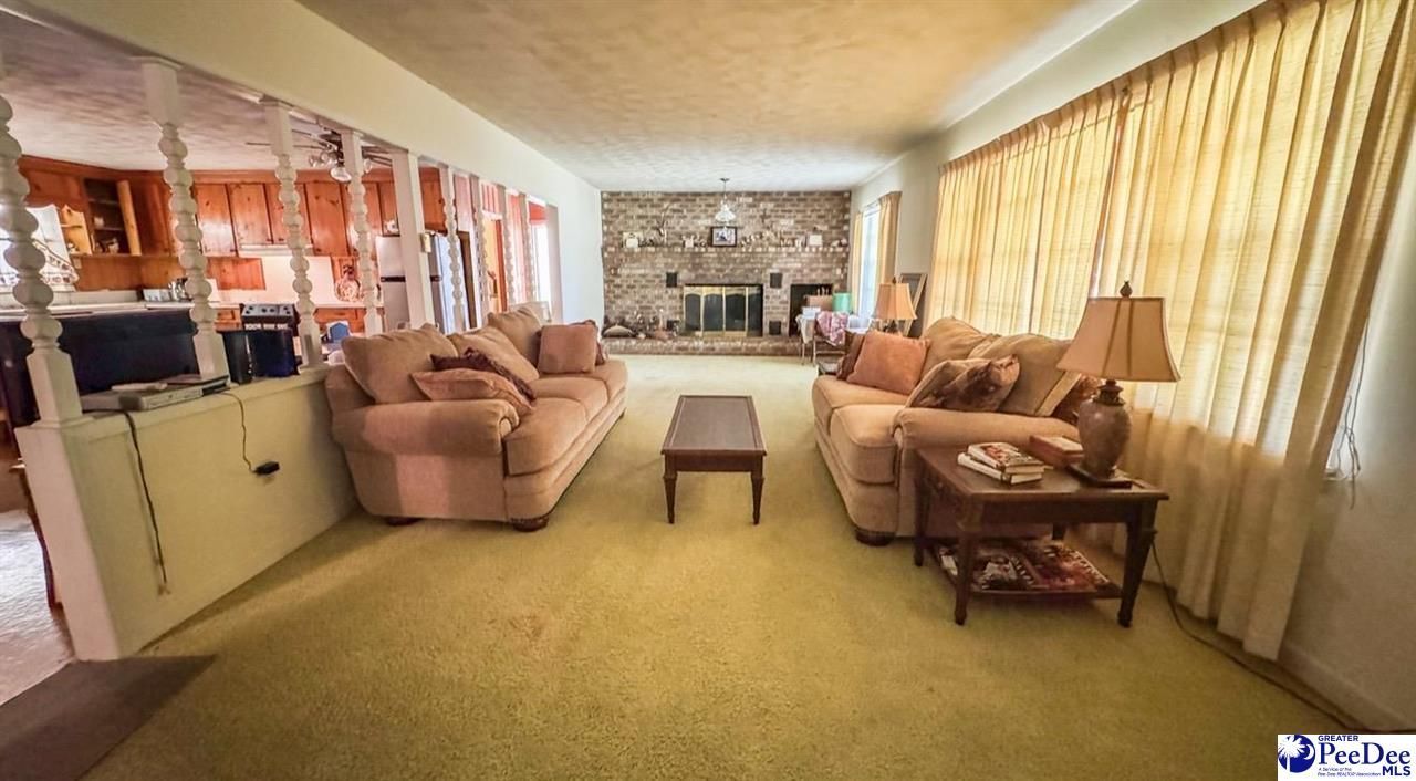 451 Dudley Rd Photo 6