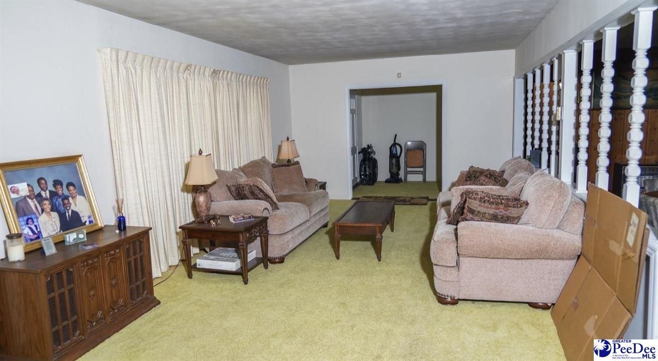 451 Dudley Rd Photo 8
