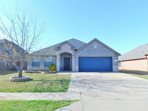 60 Kramer Lane, Sanger, TX 76266