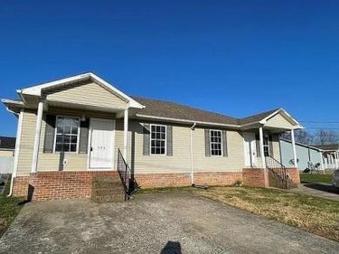 922 L C Avenue, Hopkinsville, KY 42240
