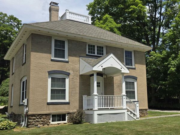 391 W Main Street, Tilton, NH 03276