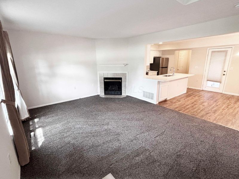 3015 Glenloch Circle, Dublin, OH 43017 Photo 8