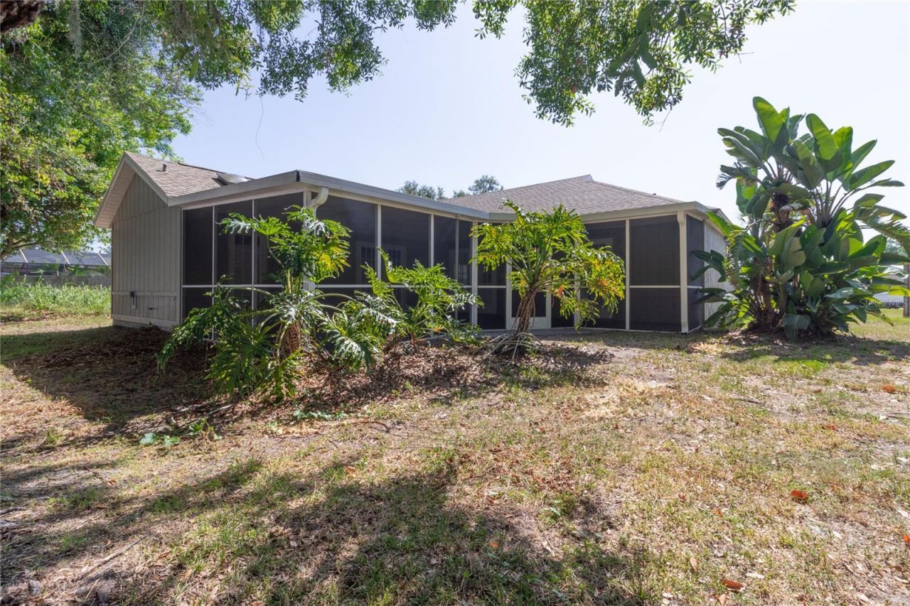 8232 Country Oaks Court , Sarasota, FL 34243 Photo