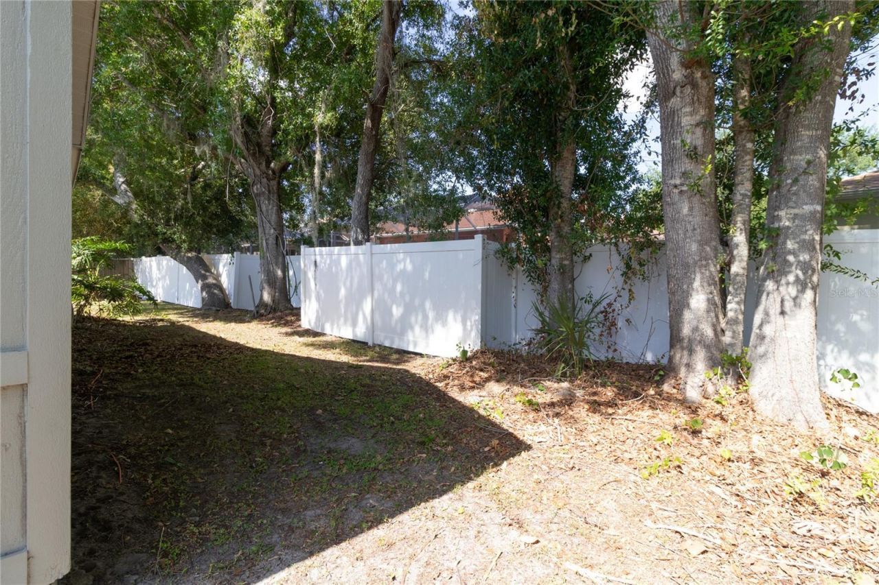 8232 Country Oaks Court , Sarasota, FL 34243 Photo