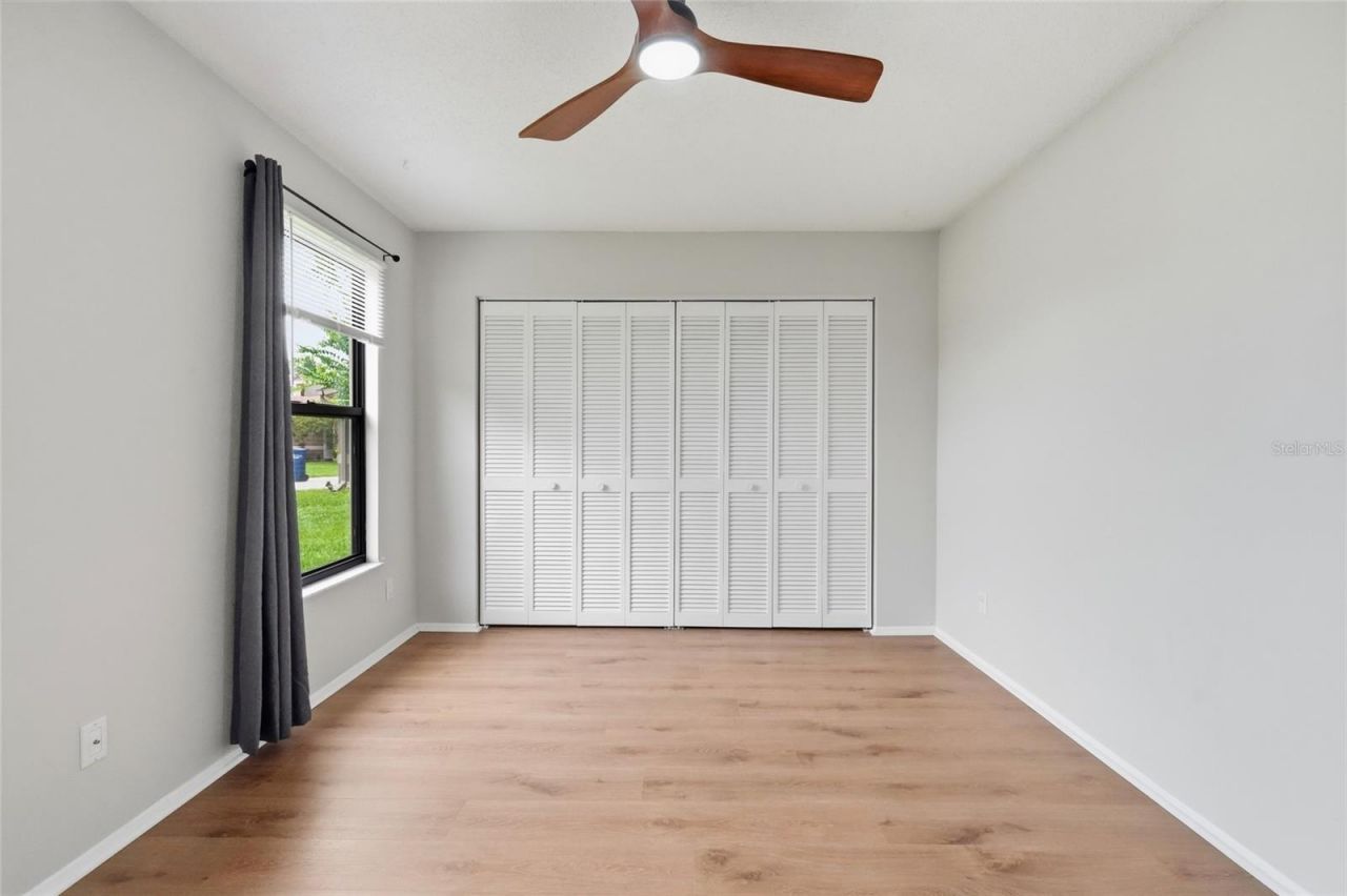 8232 Country Oaks Court, Sarasota, FL 34243 Photo