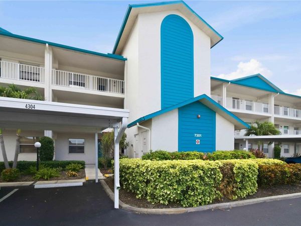 7301 29TH AVENUE DR W , Unit 105, BRADENTON, FL 34209