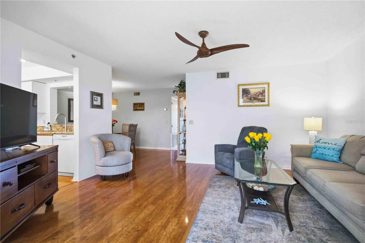 7301 29th Avenue Dr W, Unit 105, Bradenton, FL 34209 Photo