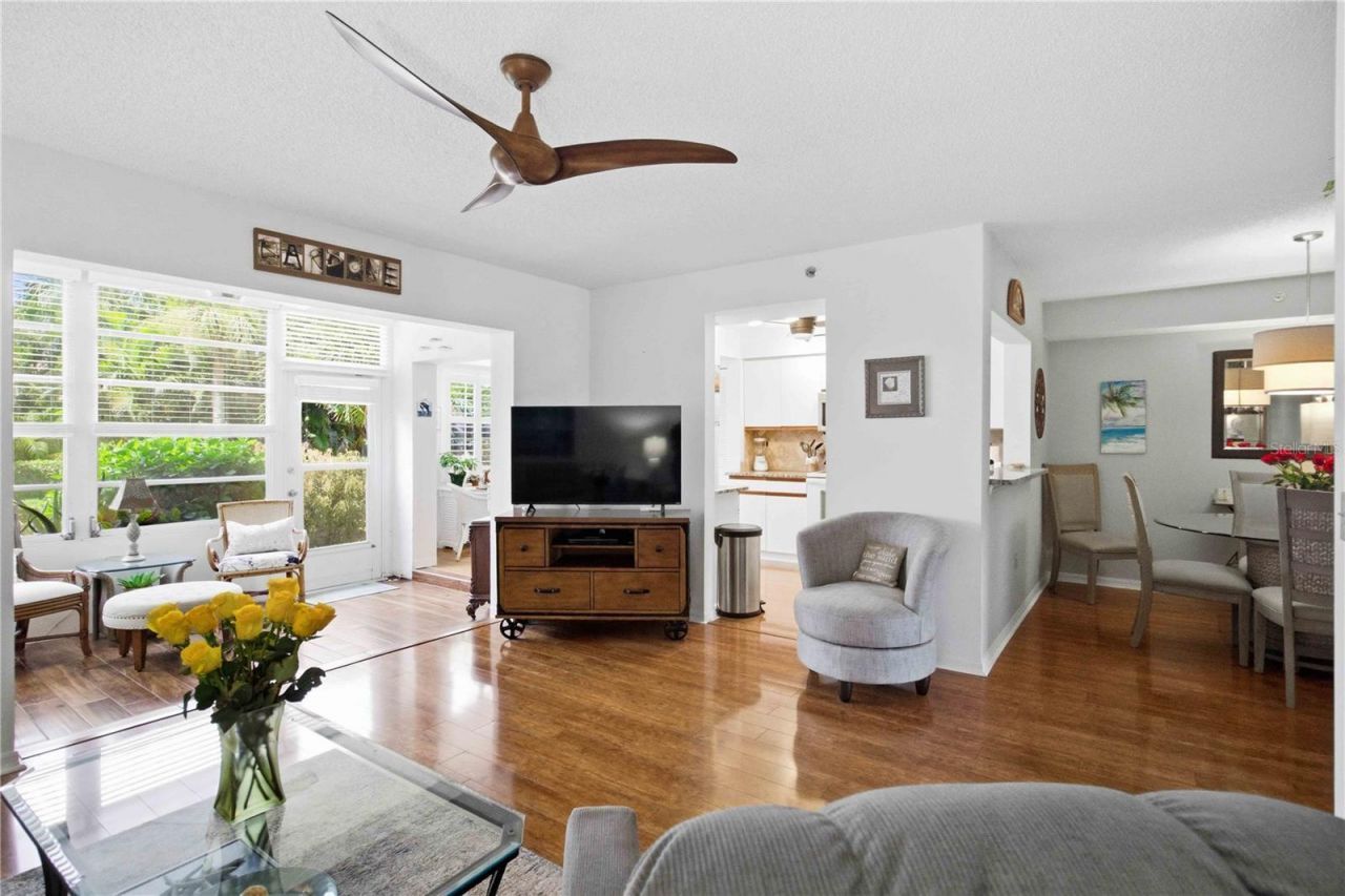 7301 29th Avenue Dr W, Unit 105, Bradenton, FL 34209 Photo