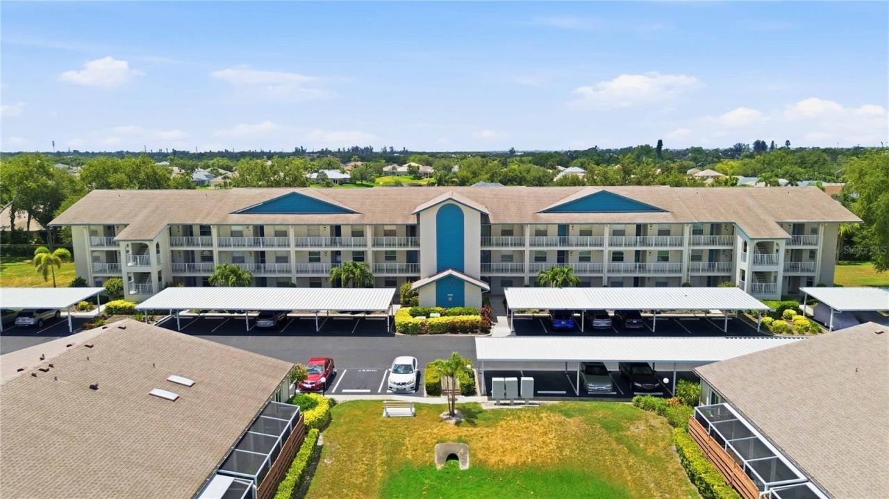 7301 29th Avenue Dr W, Unit 105, Bradenton, FL 34209 Photo