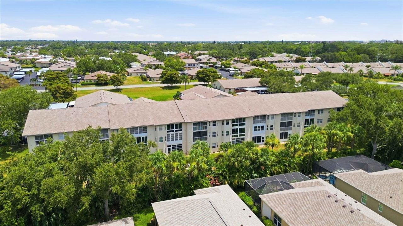 7301 29th Avenue Dr W, Unit 105, Bradenton, FL 34209 Photo