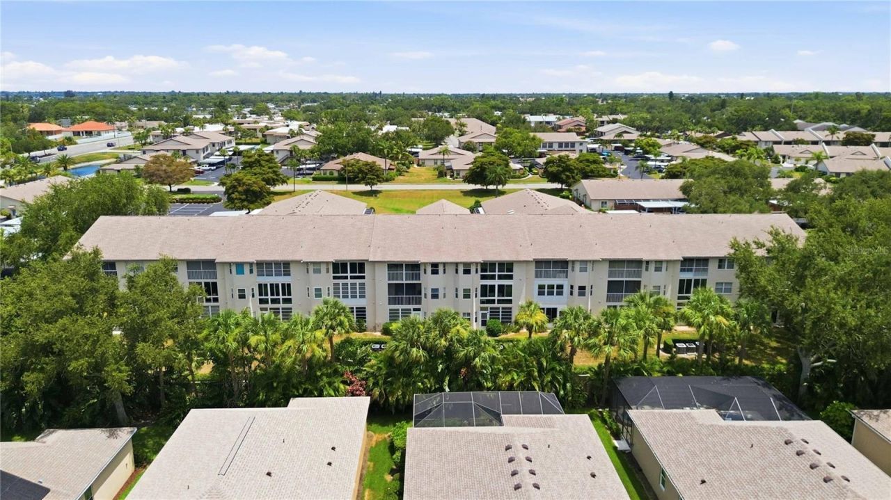 7301 29th Avenue Dr W, Unit 105, Bradenton, FL 34209 Photo