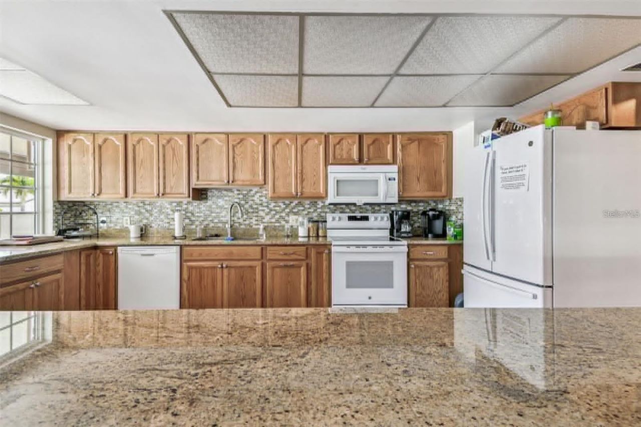 7301 29th Avenue Dr W, Unit 105, Bradenton, FL 34209 Photo
