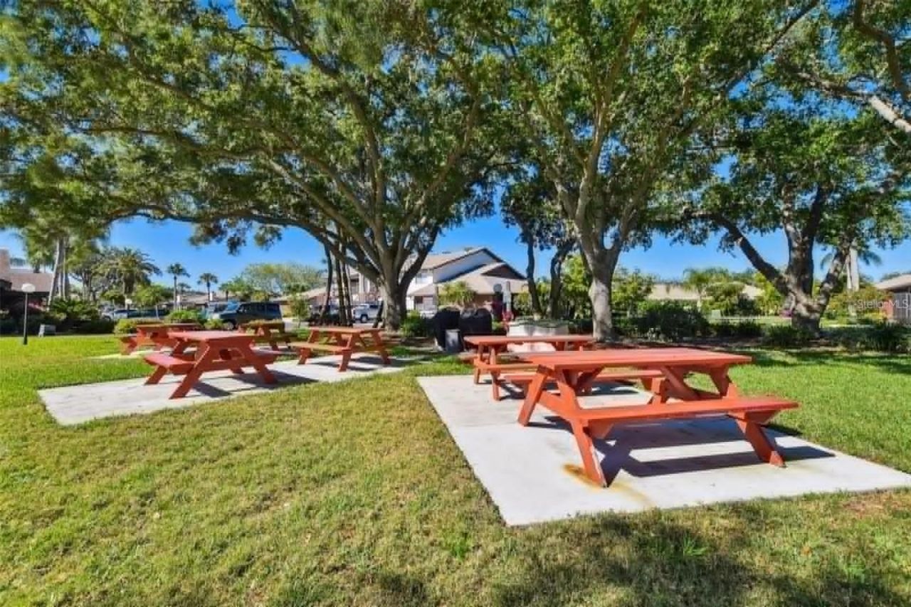 7301 29th Avenue Dr W, Unit 105, Bradenton, FL 34209 Photo