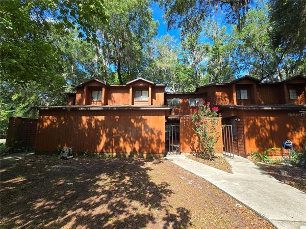 842 SW 55TH TERRACE , GAINESVILLE, FL 32607