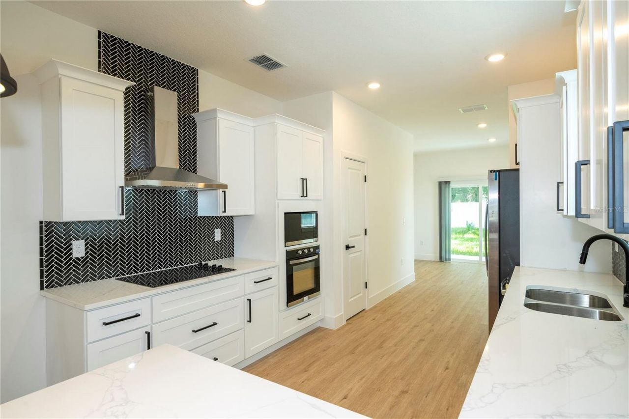 4419 College Drive , Orlando, FL 32811 Photo