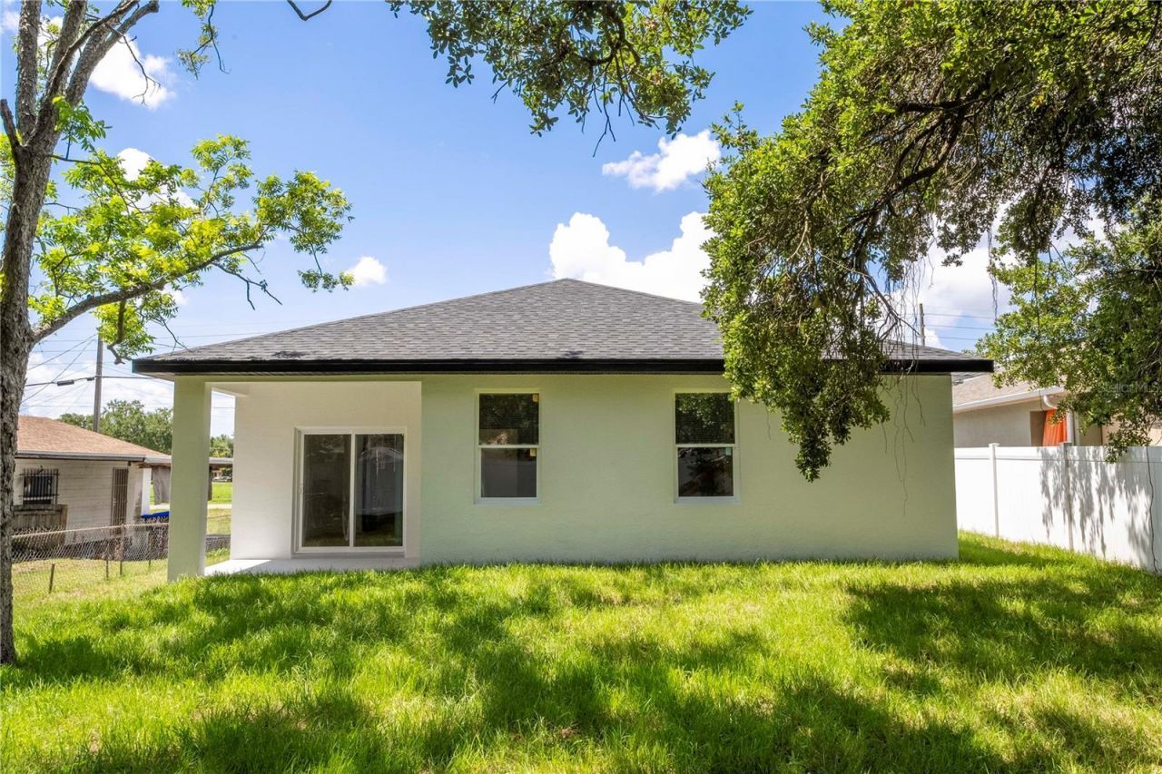 4419 College Drive , Orlando, FL 32811 Photo