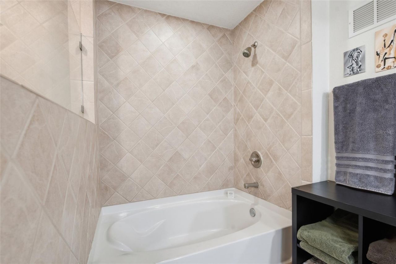 2400 Feather Sound Drive , Unit 313, Clearwater, FL 33762 Photo