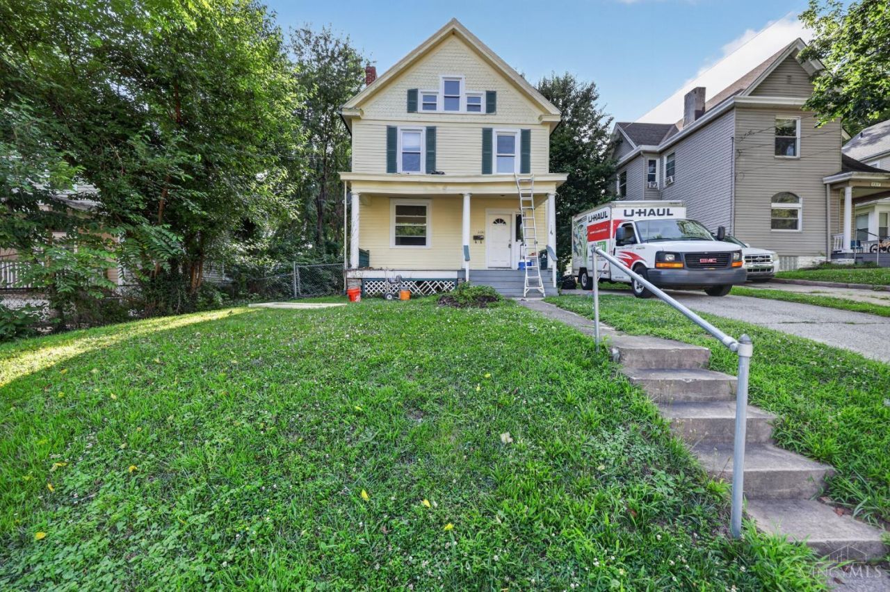 4313 Whetsel Avenue, Cincinnati, OH 45227 Main Photo
