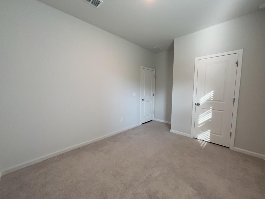293 W Bradford Pointe Drive Photo 10