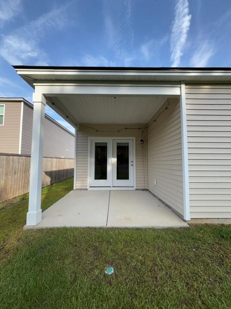 293 W Bradford Pointe Drive Photo 26