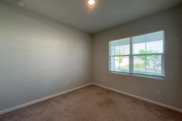 293 W Bradford Pointe Drive photo 4