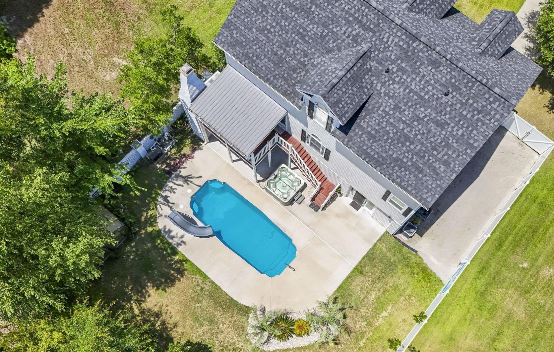 1322 Hidden Harbor Rd. Photo 4