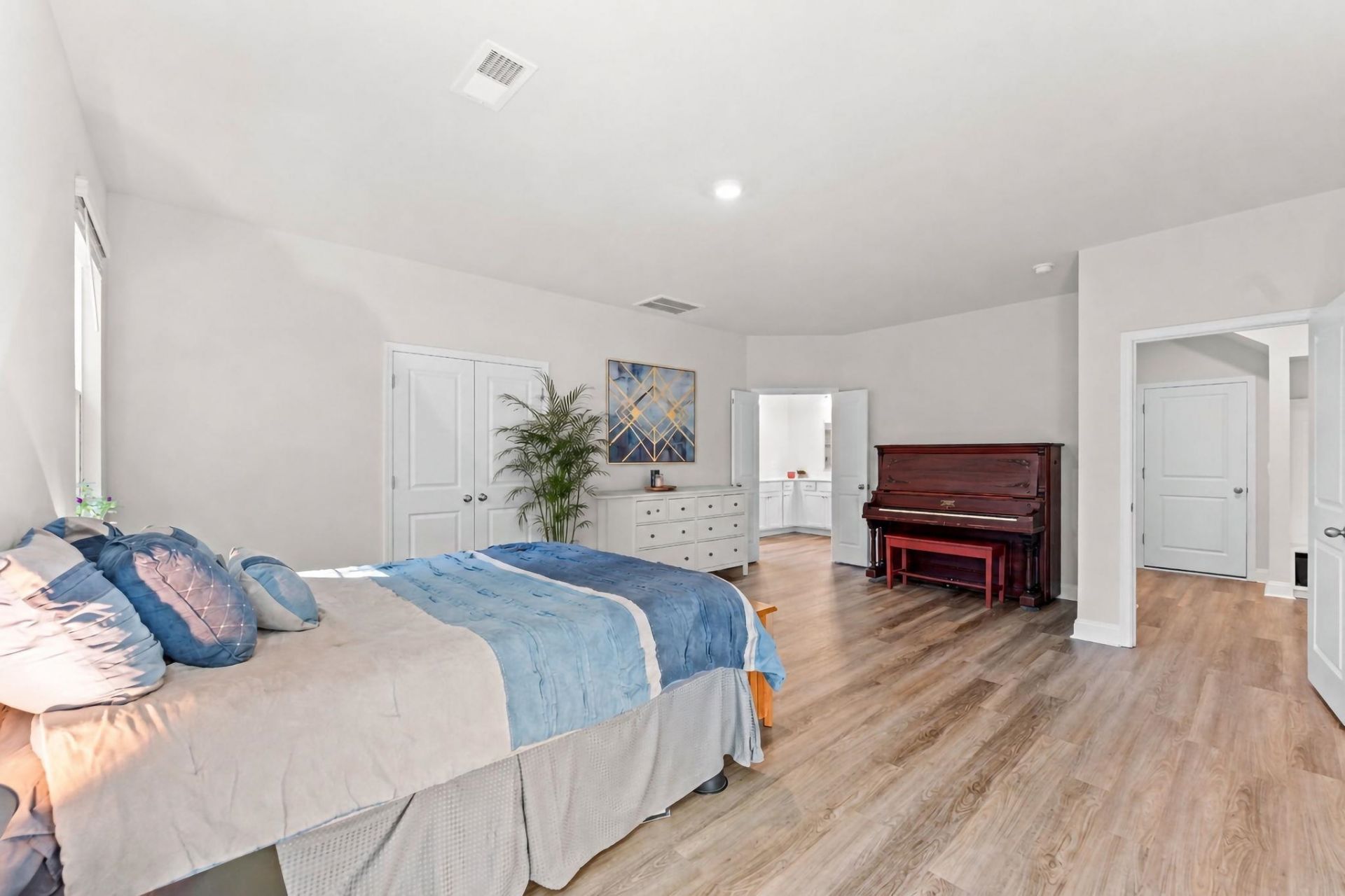 577 Haven View Way  Photo 13
