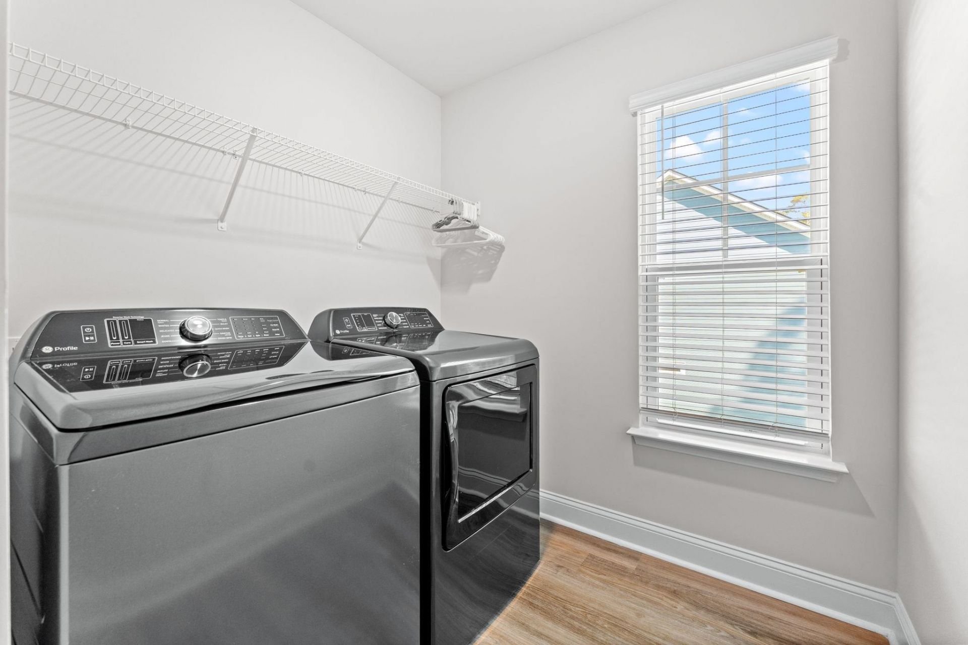 577 Haven View Way  Photo 31