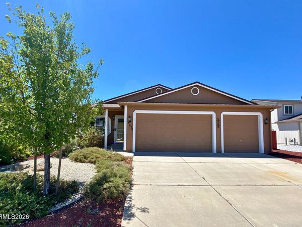 17630 White Tail Court, Reno, NV 89508